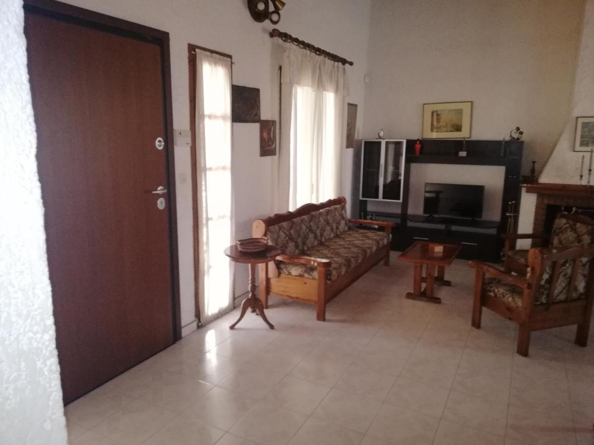 Sunhouse Vrachati Bagian luar foto