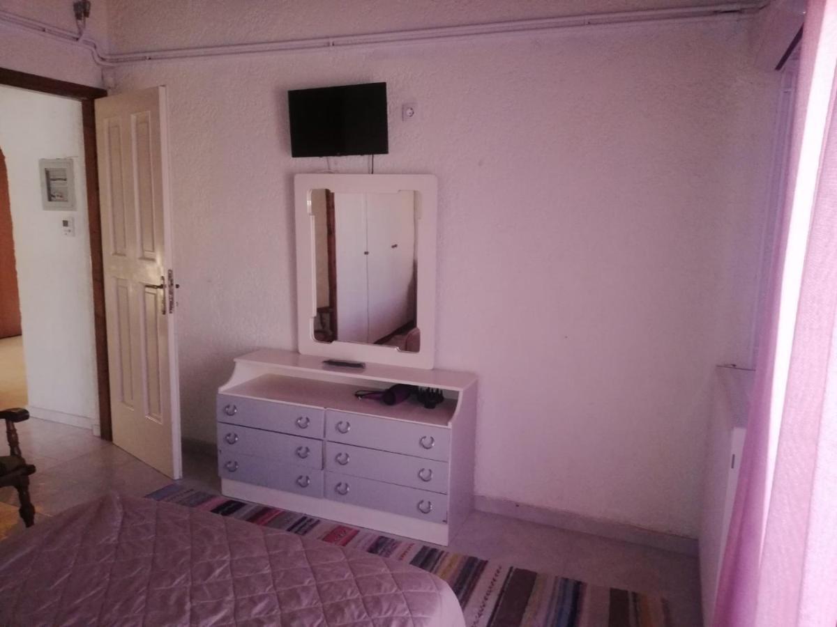 Sunhouse Vrachati Bagian luar foto