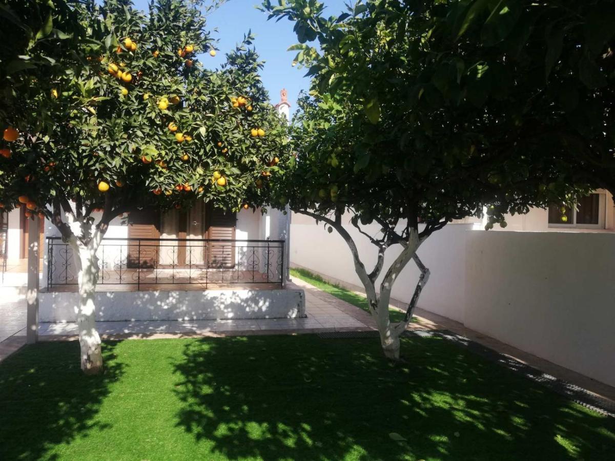 Sunhouse Vrachati Bagian luar foto