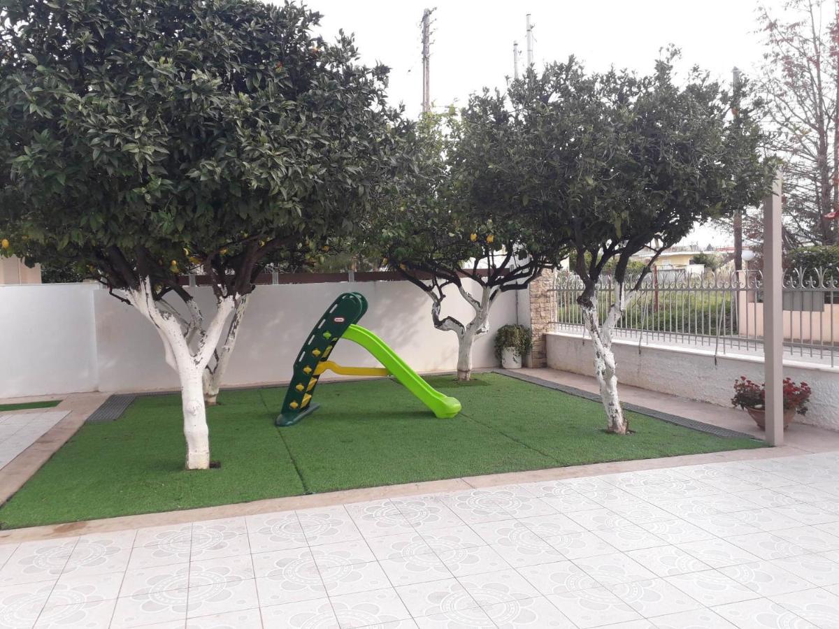 Sunhouse Vrachati Bagian luar foto